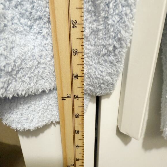 Cup Cakes and Cashmere NWOT Fuzzy Light Blue Ultra Soft V-Neck Sweater Size XL - Picture 7 of 9